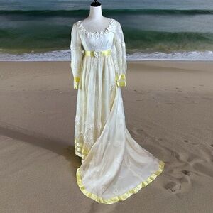 🌺Vintage 1960’s Wedding/Prom Dress